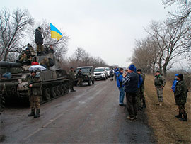 Ситуація на фронті: попри «хитрощі» російських бойовиків, українська армія відводить важкі озброєння