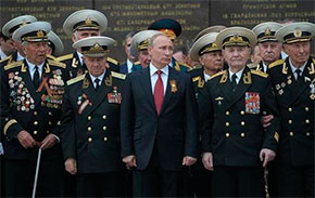 З ким стоятиме Путін під час параду 9-го травня?