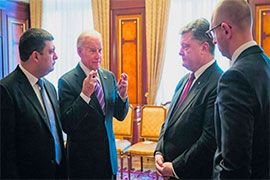 Байден закликав Порошенка, Яценюка і Гройсмана до співпраці