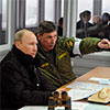 Путін наказав провести раптову перевірку військ навколо України