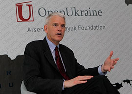 У США сподіваються на швидке вирішення урядової кризи в Україні