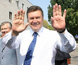Янукович винен Україні як мінімум 30 мільярдів доларів