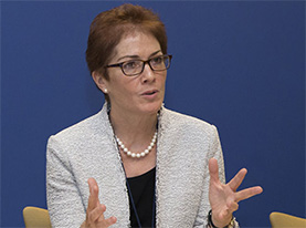 Посол США в Україні Марі Йованович
