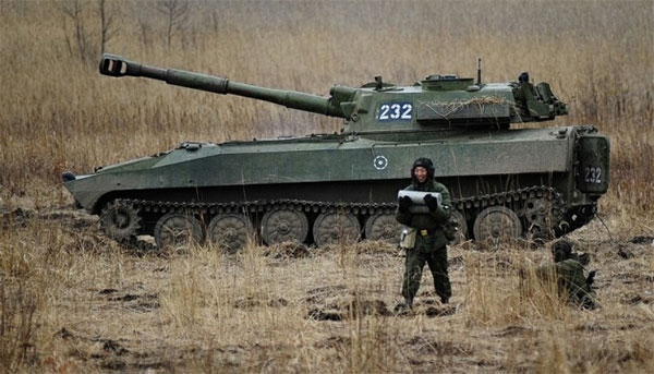 Російське командування не збирається відводити озброєння й війська з Донбасу
