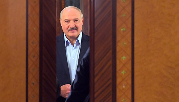 Рада ЄС не визнала легітимність Лукашенка та закликала до нових виборів у Білорусі