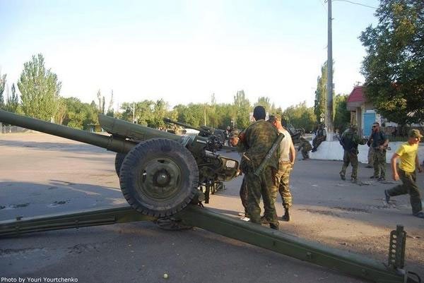 Ситуація на фронті: доблесна російська артилерія, як зазвичай, прикривається цивільним населенням