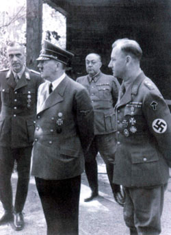 Адольф Гітлер у ставці. 1942 рік