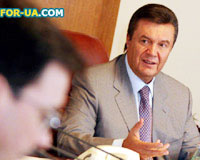 Янукович думу думає. Про наслідки вступу до ВТО