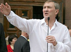 - А фортецю теж я зруйнував?..
