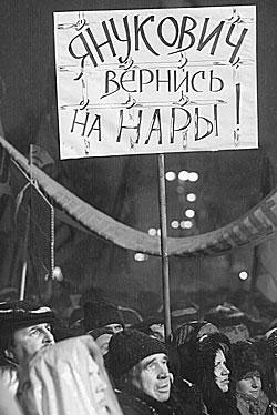 Тимошенко гарантує Януковичу третю ходку. Разом із подєльниками і довічно Тимошенко гарантує Януковичу третю ходку. Разом із подєльниками і довічно
