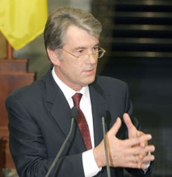 Президент Ющенко зупинив дію свого Указу про вибори