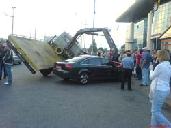 Уряд прикрив сумнівний “бізнес” місцевих князьків - евакуатори і блокиратори коліс Уряд прикрив сумнівний “бізнес” місцевих князьків - евакуатори і блокиратори коліс