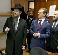 В Україну намилився ще один політгастролер Кремля В Україну намилився ще один політгастролер Кремля