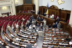 Регіонали знову зірвали роботу парламенту Регіонали знову зірвали роботу парламенту