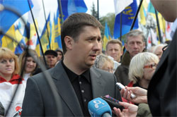 Заукраїнці готові об’єднуватися з усіма, хто за ідею Заукраїнці готові об’єднуватися з усіма, хто за ідею