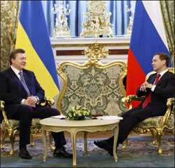 Президент РФ Дмітрій Медвєдєв прибув у Київ Президент РФ Дмітрій Медвєдєв прибув у Київ