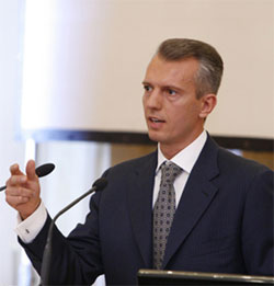 Олігарх Хорошковський не уявляє владу без бізнесу, а бізнес без влади Олігарх Хорошковський не уявляє владу без бізнесу, а бізнес без влади