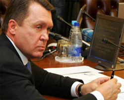 Парламент вигнав першого з віце-прем’єрів Парламент вигнав першого з віце-прем’єрів