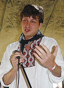 Нардеп Доній запідозрив, що його колега Колесніченко захворів Нардеп Доній запідозрив, що його колега Колесніченко захворів