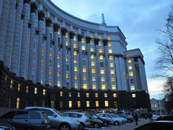 Урядовці Азарова обіцяють зупинити цінову війну Урядовці Азарова обіцяють зупинити цінову війну