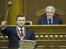 Нардеп Гриценко впевнений, що Януковичу повноважень Кучми замало Нардеп Гриценко впевнений, що Януковичу повноважень Кучми замало