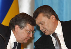 Уряд Азарова не має грошей хоча б на одну українську бібліотеку у Москві Уряд Азарова не має грошей хоча б на одну українську бібліотеку у Москві