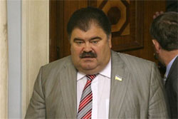 У БЮТ запідозрили, що в Януковича “апаратна хвороба” У БЮТ запідозрили, що в Януковича “апаратна хвороба”