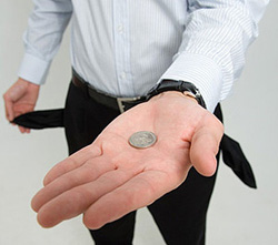 Люмпенізація України. Влада на словах “піклуючись про народ”, узаконює бідність Люмпенізація України. Влада на словах “піклуючись про народ”, узаконює бідність