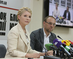 Тимошенко довірила Європейському суду визначити політичність справ проти неї Тимошенко довірила Європейському суду визначити політичність справ проти неї
