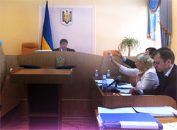 Тимошенко заявляє, що ГПУ обгрунтовує звинувачення фальшивками Тимошенко заявляє, що ГПУ обгрунтовує звинувачення фальшивками