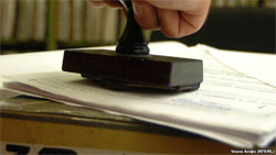 Протеже компартії хоче комерціалізувати архівну діяльність Протеже компартії хоче комерціалізувати архівну діяльність