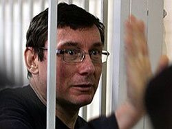 Луценко підозрює, що “творчість” ГПУ однією справою не обмежиться Луценко підозрює, що “творчість” ГПУ однією справою не обмежиться