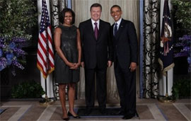 Президент Обама узгоджує позицію щодо України Президент Обама узгоджує позицію щодо України