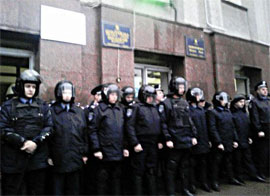 ГПУ пропонує, щоб результати виборів «корегував» спецназ МВС? ГПУ пропонує, щоб результати виборів «корегував» спецназ МВС?