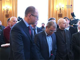 Опозиція фактично підтверджує, що завтра парламент працюватиме Опозиція фактично підтверджує, що завтра парламент працюватиме