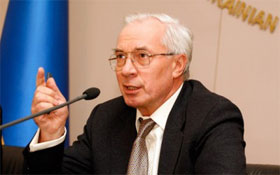 Прем’єр Азаров не бачить підстав судитися з “Газпромом”