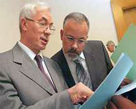 Хроніки “покращення”. Відомство Табачника планує скорочення педагогів у 1,5-2 рази? Хроніки “покращення”. Відомство Табачника планує скорочення педагогів у 1,5-2 рази?