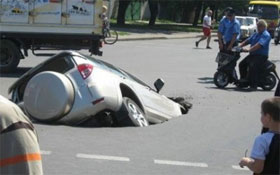 Уряд пропонує покласти відповідальність за місцеві дороги на місцеву владу Уряд пропонує покласти відповідальність за місцеві дороги на місцеву владу