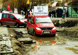 Страшна статистика. У МВС визнали, що через незадовільний стан доріг гинуть люди Страшна статистика. У МВС визнали, що через незадовільний стан доріг гинуть люди