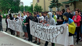 Розпочалося судове слідство у справі врадіївських ґвалтівників