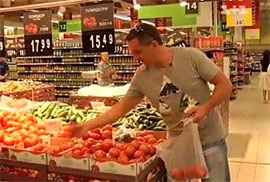 Російські торгівельні мережі скорочують закупівлі українських товарів Російські торгівельні мережі скорочують закупівлі українських товарів