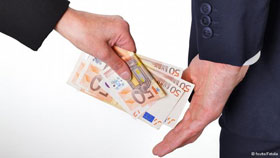 У МВС розповіли про найпопулярніші тарифи серед чиновних хабарників У МВС розповіли про найпопулярніші тарифи серед чиновних хабарників