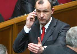 Опозиція заявляє, що активістів Євромайдану прослуховує СБУ Опозиція заявляє, що активістів Євромайдану прослуховує СБУ