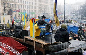 Руслана зіграла на піаніно на Грушевського