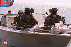 Російські бойовики створили “азовську флотилію”, але ресурсів для наступу поки не мають Російські бойовики створили “азовську флотилію”, але ресурсів для наступу поки не мають