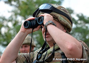 Турчинов провів інспекцію передової на фронті