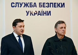 Керівник апарату Голови СБ України Олександр Ткачук та начальник військової контррозвідки СБУ Сергій Левченко