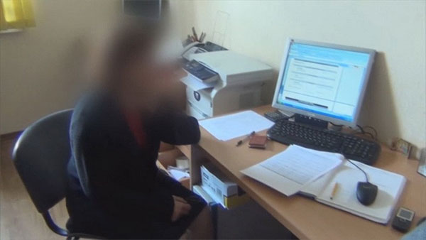 Зрадниця отримала термін ув’язнення Зрадниця отримала термін ув’язнення