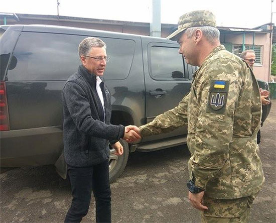 Наєв ознайомив Волкера з ситуацією на фронті