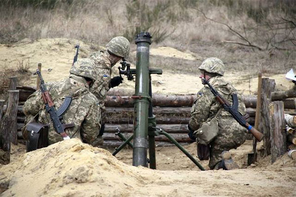 Ситуація на фронті: підрозділи 8-ї армії РФ знову атакували важкою зброєю